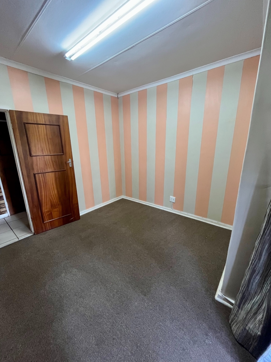 4 Bedroom Property for Sale in Flamwood North West